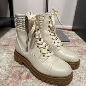 Nine West Cream Lace-Up Ankle Boots with Studded Collar